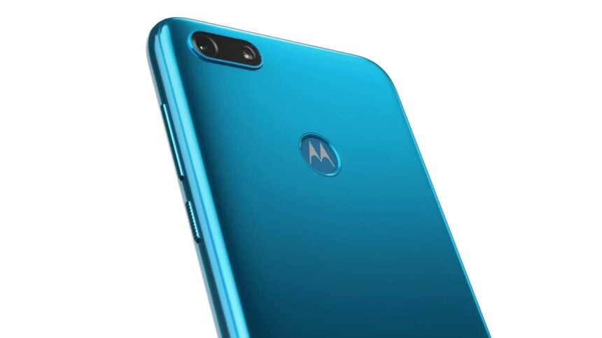 Motorola Moto E6 Play traseira.
