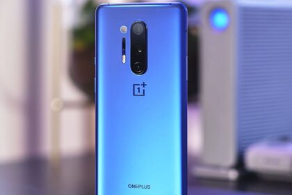 oneplus 8 pro google stadia