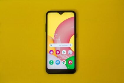 Samsung Galaxy A01 tela.