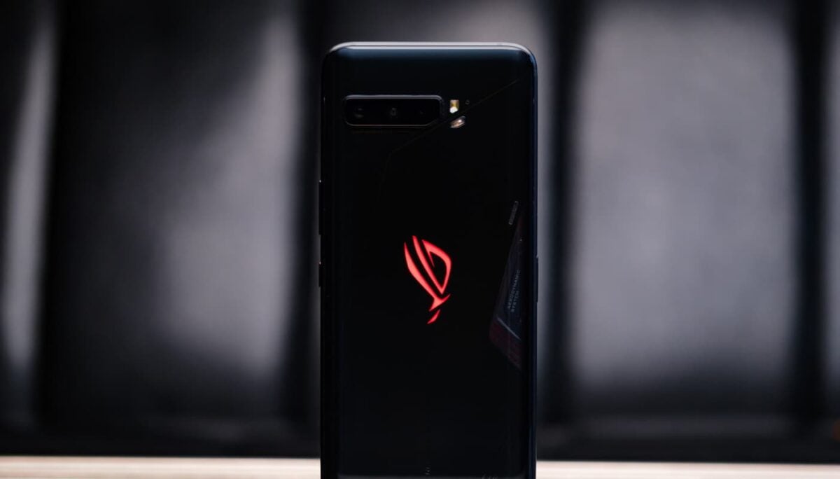 ASUS ROG Phone 3 é anunciado.