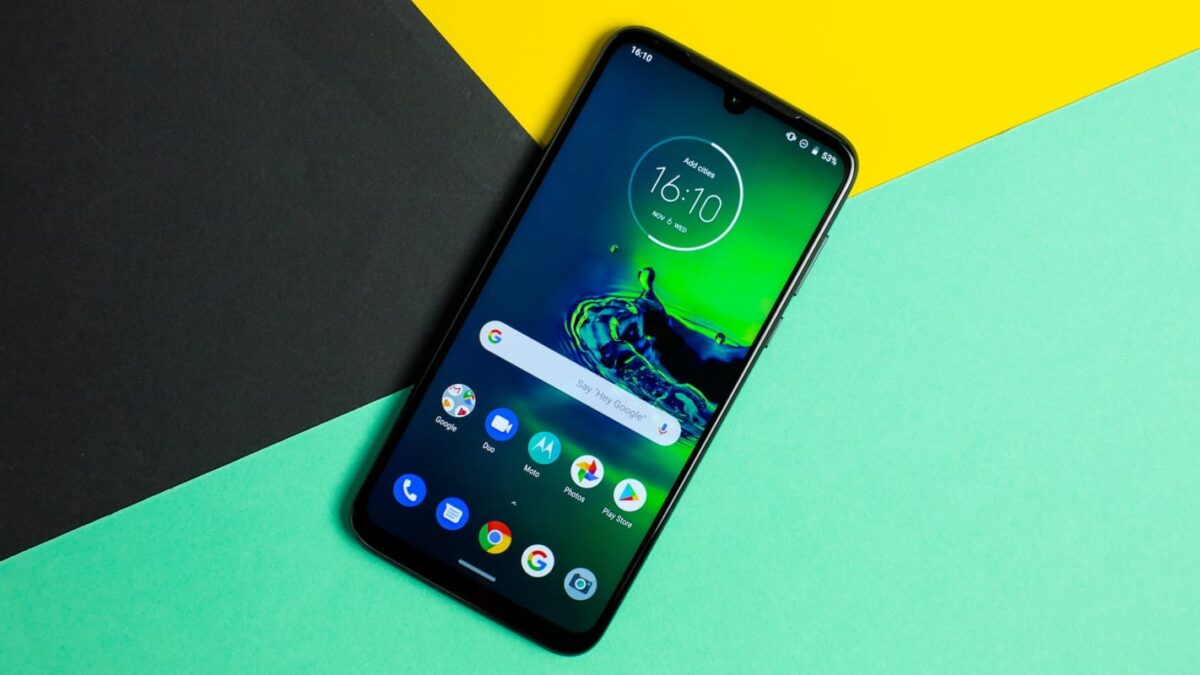 moto g8 plus android 10 e julho