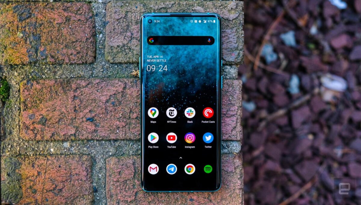 oneplus 8 pro cameras e tela