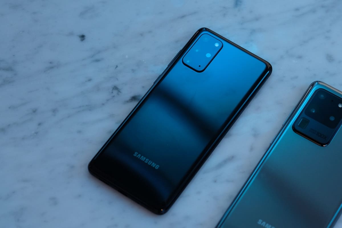 galaxy s20 plus atualizacao cores