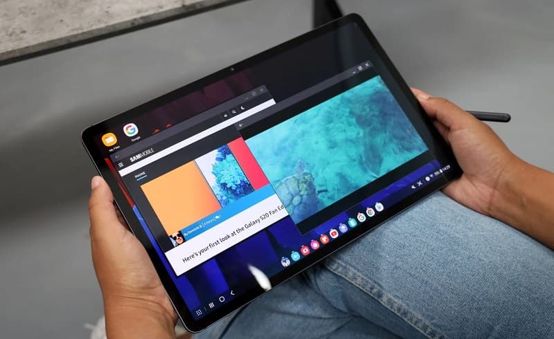 Galaxy Tab S7+ roda com taxa de atualização de 120 Hz sem limitações Galaxy Tab S7 Plus tela.