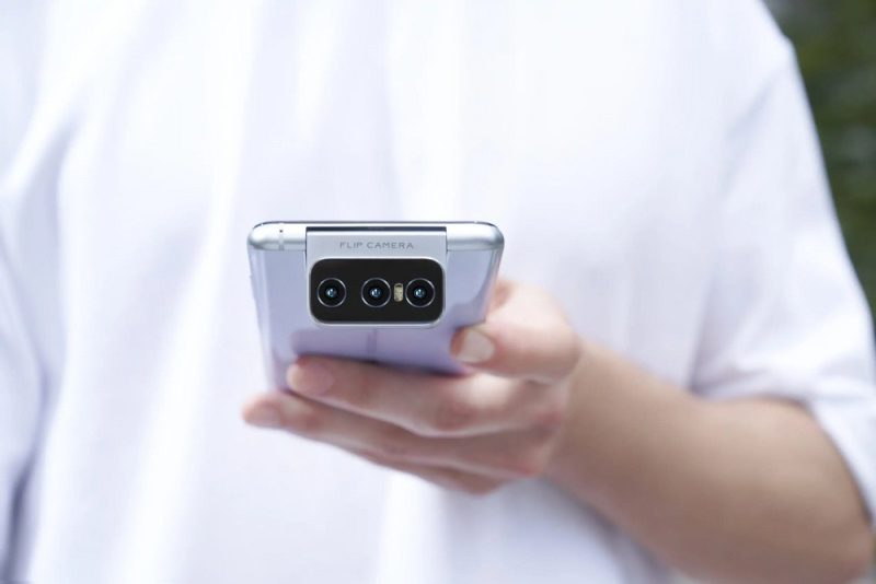 ASUS lança Zenfone 7 no Brasil com preço sugerido de R$ 5.399 zenfone 7 flip camera