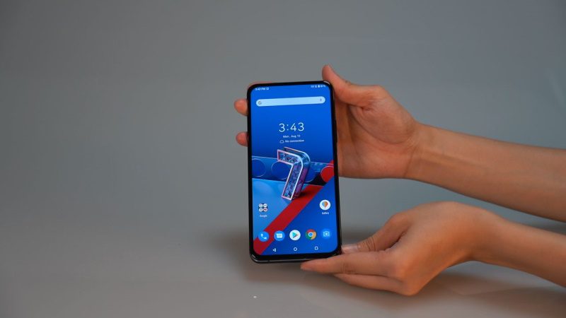ASUS lança Zenfone 7 no Brasil com preço sugerido de R$ 5.399 zenfone 7 tela