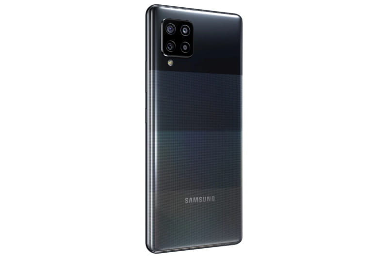 Galaxy A42 5G é oficializado com tela de 6,6 polegadas e quatro câmeras galaxy a41 5g traseira