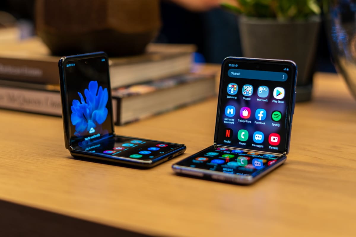 galaxy z flip atualizacao