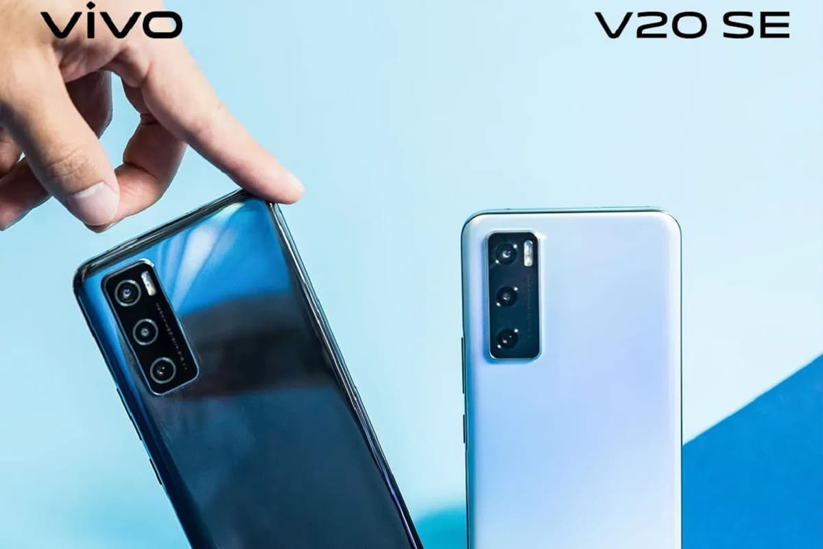 Vivo V20 SE preto e branco.