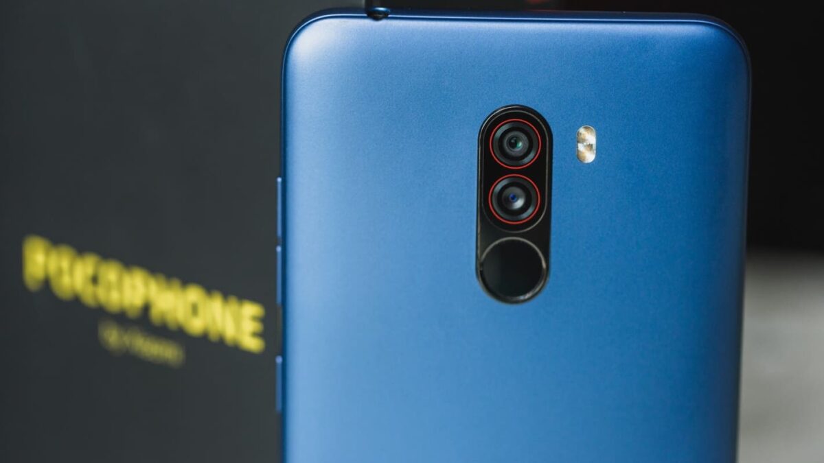pocophone f1 miui 12 oficial