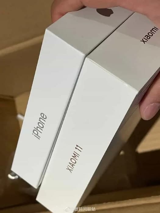 Mi 11: Xiaomi pode lançar o flagship sem carregador na caixa Comparação caixa Xiaomi Mi 11 e iPhone 12