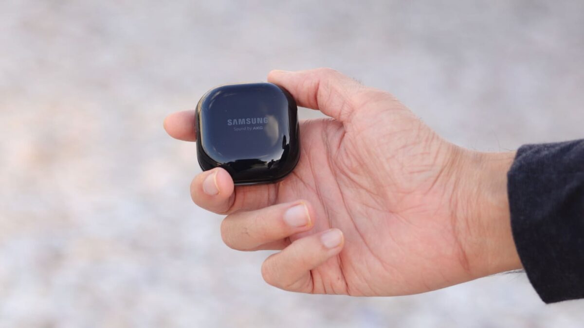 galaxy buds pro akg
