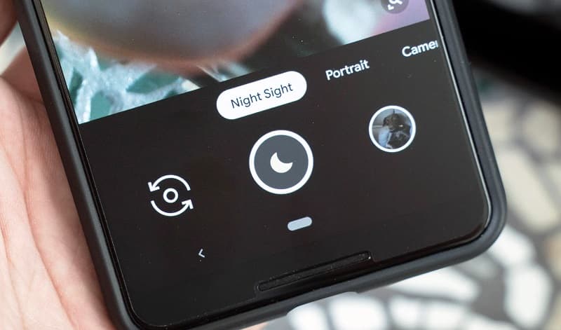 Google Camera 8.1 remove modo Astrofotografia com a lente ultrawide Versão 8.1 do Google Camera.