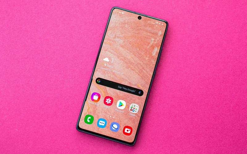 Galaxy S10 Lite é atualizado com One UI 3.0 baseada no Android 11 Galaxy S10 Lite tela