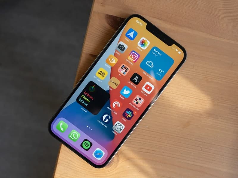 iPhone 12 Pro Max melhor tela