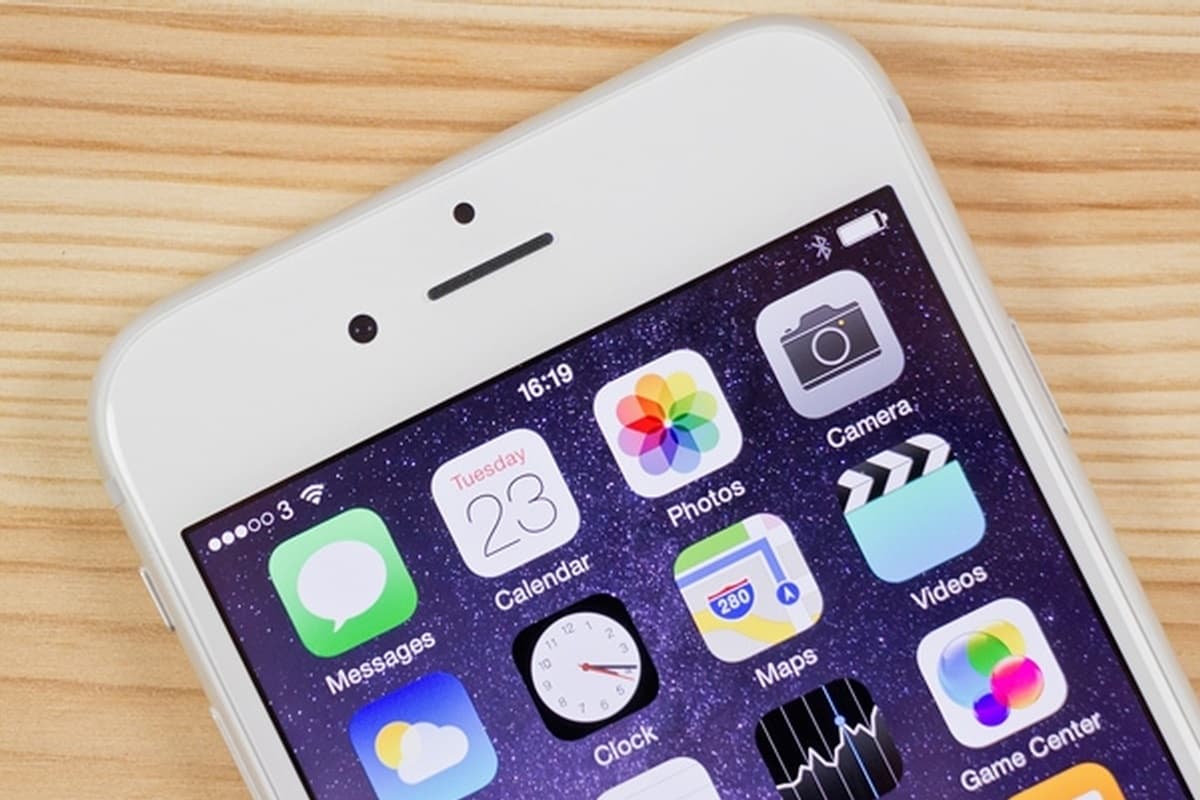 iPhones antigos recebem novo update.