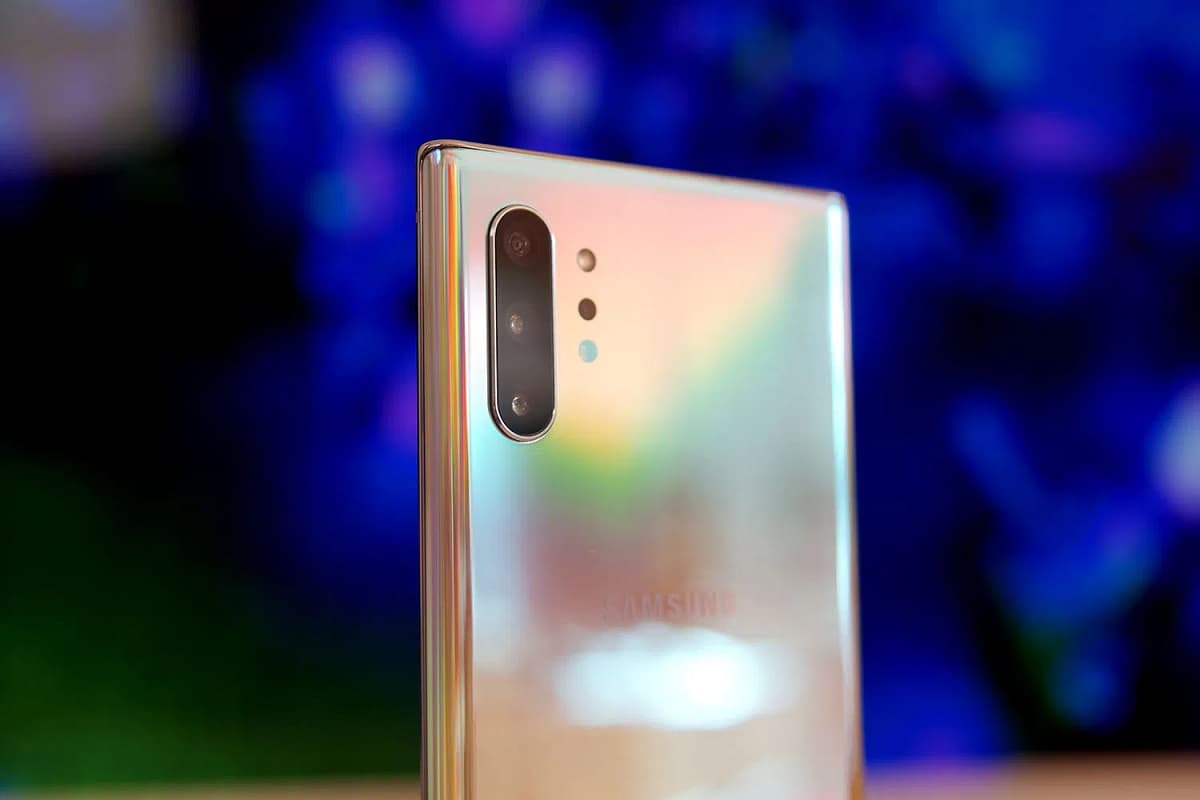 Samsung Galaxy Note 10 traseira.