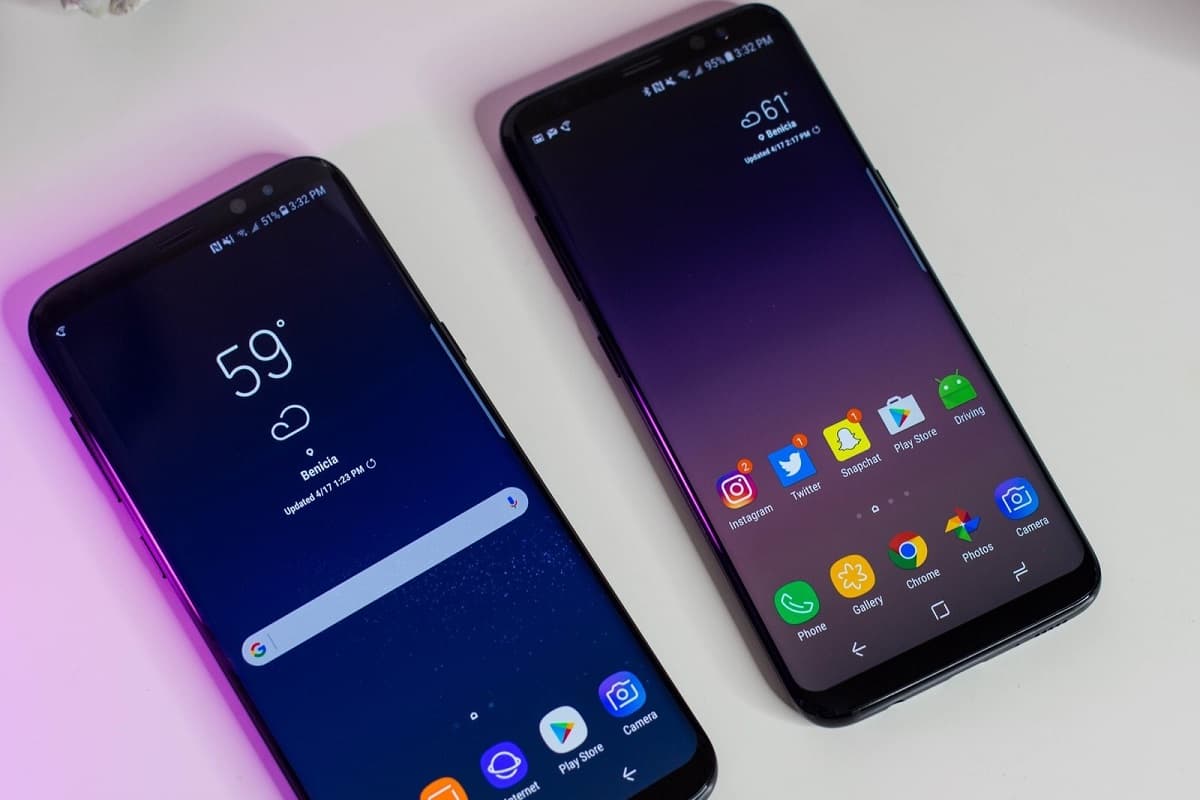 Samsung Galaxy S8 e S8 Plus frente
