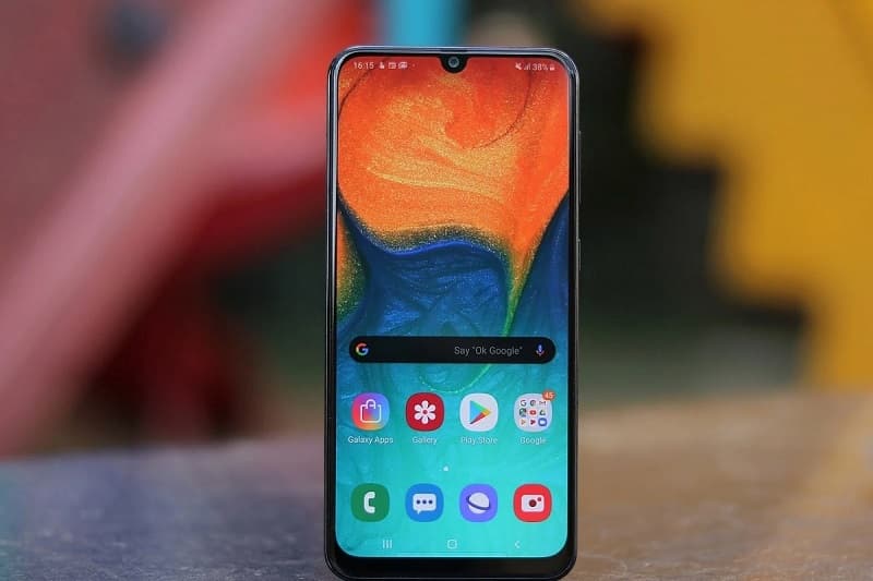Galaxy A30 passa a receber atualizações de segurança semestrais Atualização semestral Galaxy A30