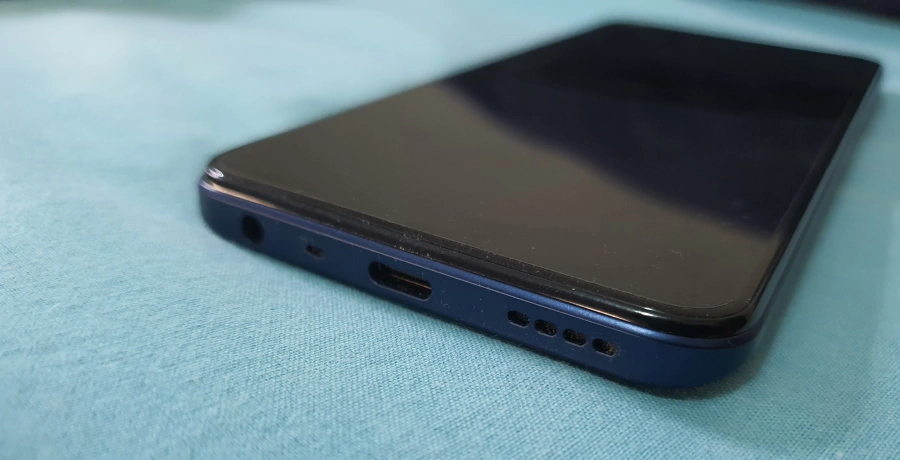 entrada inferior realme 30 5g