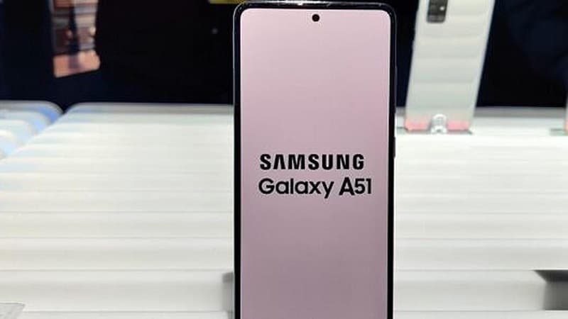 Galaxy A51 é atualizado com pacote de segurança de fevereiro de 2022 Galaxy A51 update