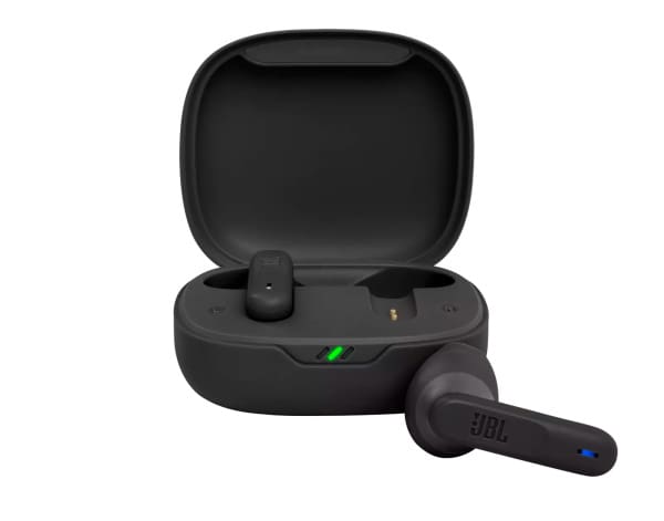 JBL Wave 200TWS e 300TWS chegam ao Brasil com IPX2 e alta autonomia jbl 300tws