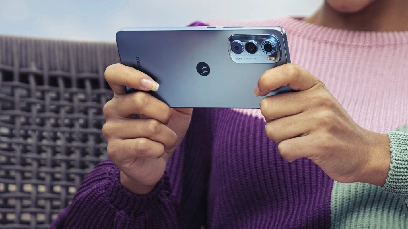Os 10 melhores celulares da Motorola com 5G no Brasil motorola edge 30 lancamento