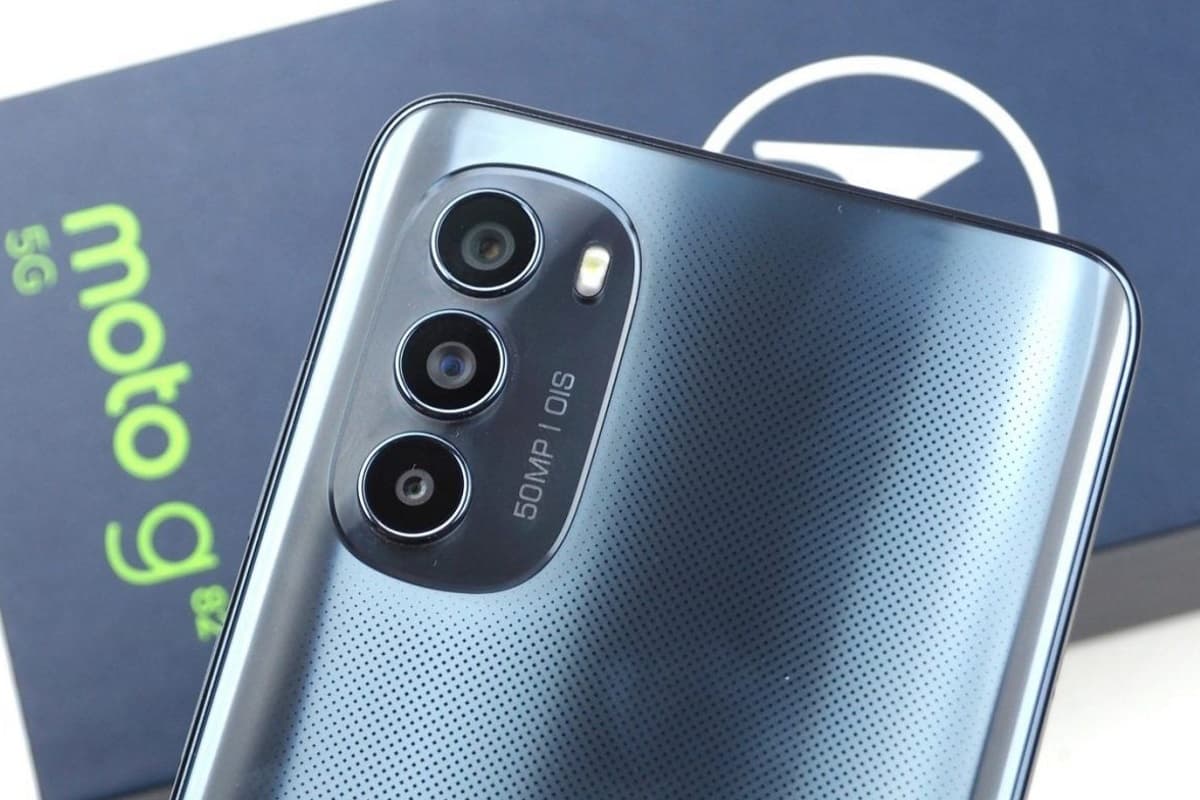 Moto G82 traseira