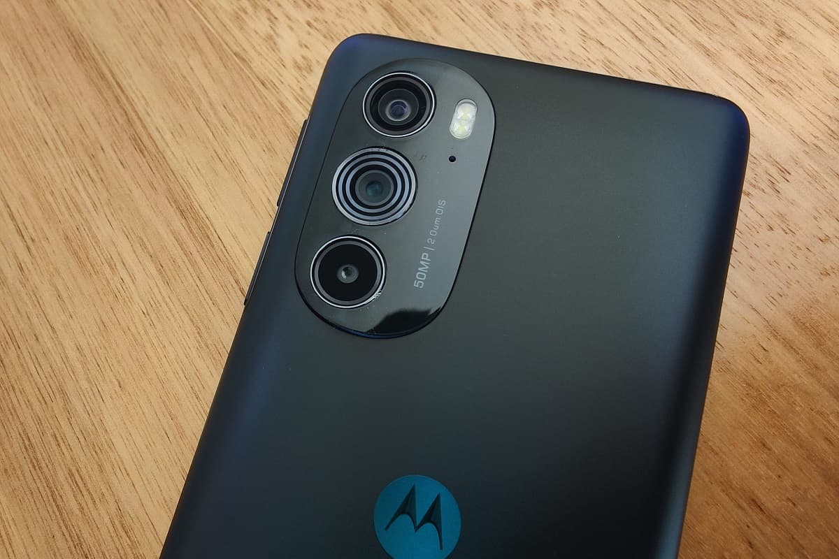 Traseira Edge 30 Pro