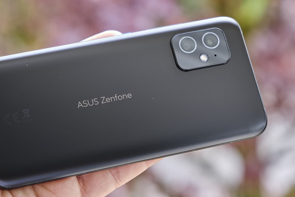 Traseira do zenfone 8 preto