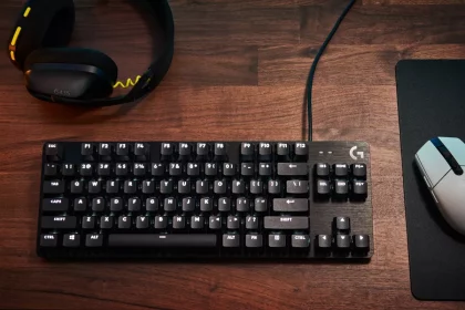 logitech teclados brasil