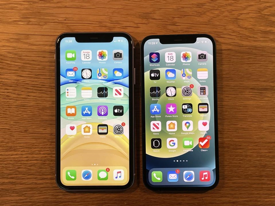 iPhone 12 vs iPhone 11 Pro Max: qual deles comprar? iphone 12 screen
