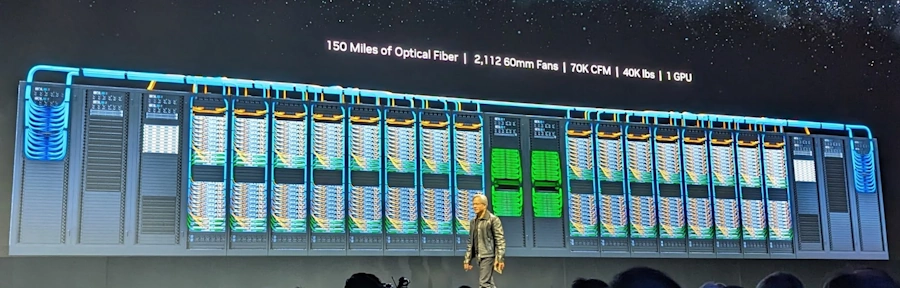NVIDIA anuncia supercomputador DGX GH200 para aplicações de IA DGX GH200 nvidia