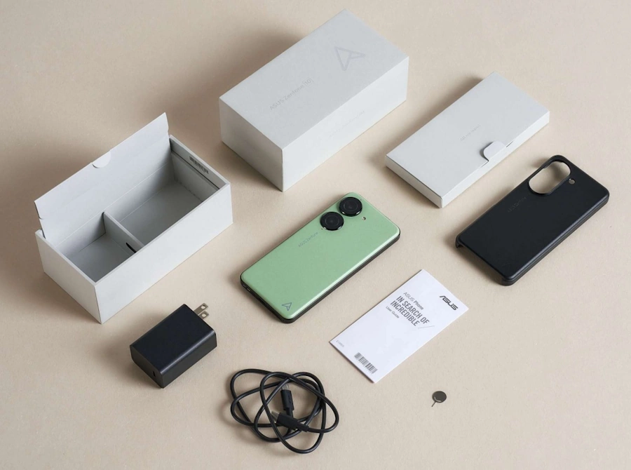 Asus Zenfone 10: um smartphone compacto e potente chega ao mercado zenfone 10 unboxing