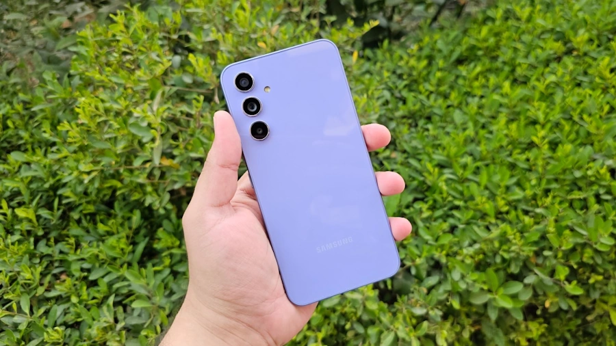 Galaxy A: Os 13 celulares baratos da Samsung para comprar na Black Friday 2023 galaxy a54 camera