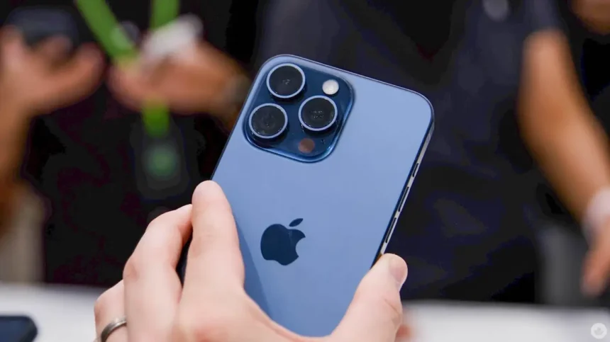 apple iphone 15 pro cameras