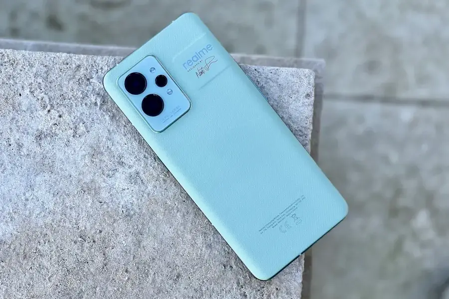 Os 10 melhores celulares custo-benefício da Realme em 2023 Realme GT 2 Pro verde