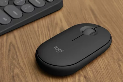 logitech pebble 2 oficial
