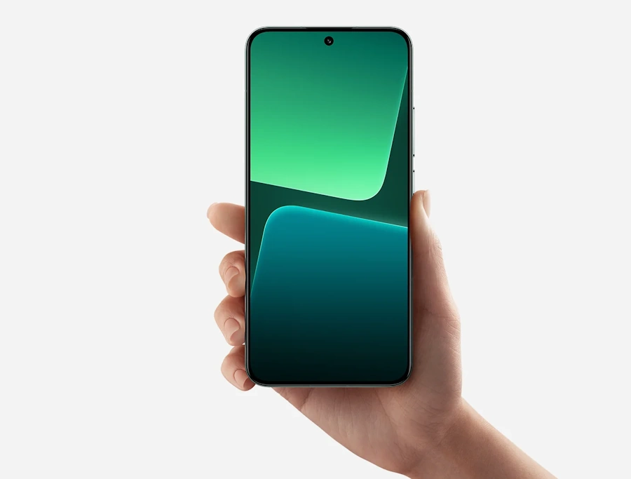 Os 12 melhores celulares da Xiaomi vendidos no Brasil em 2023 xiaomi 13 tela