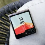 galaxy z flip 5 tela