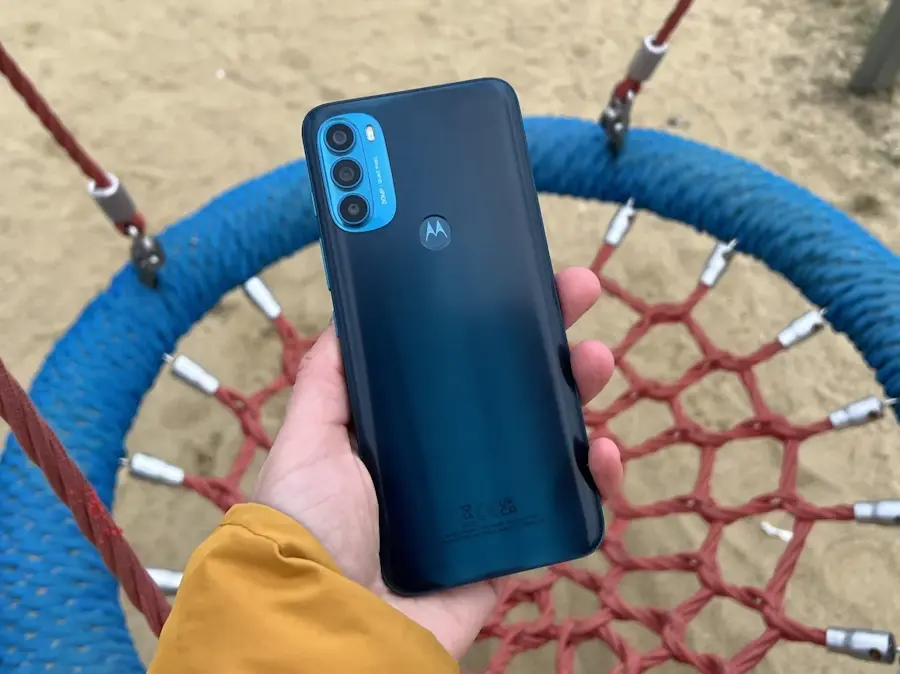 Os 10 melhores celulares custo benefício da Motorola em 2023 moto g71 camera