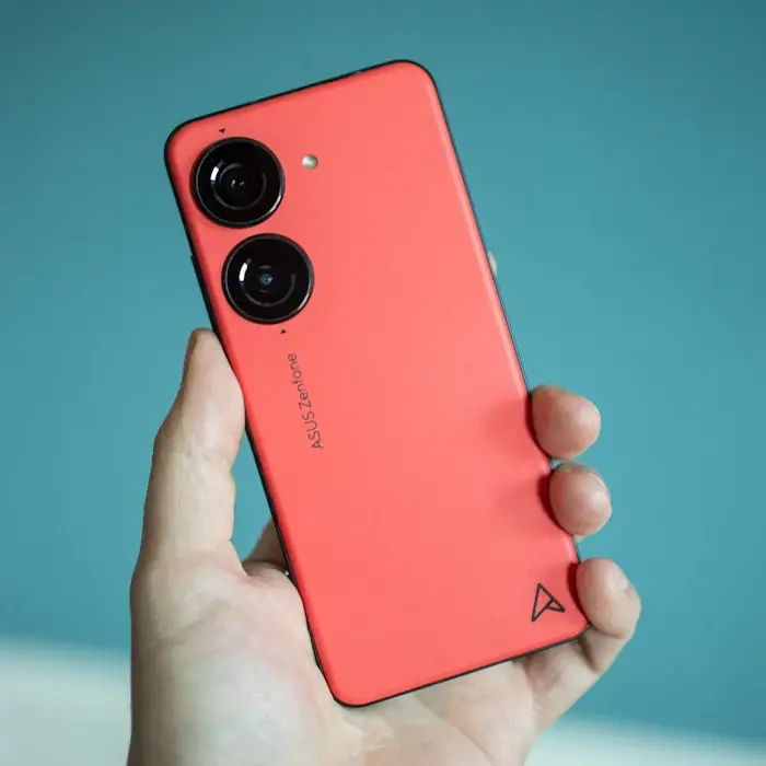 Asus Zenfone 10 chega ao Brasil com Snapdragon 8 Gen 2 e câmera de 50 MP zenfone 10 camera