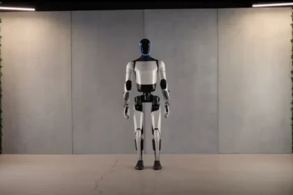 tesla robot human