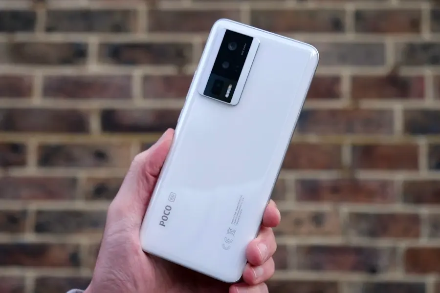 Top 5 melhores celulares da Xiaomi lançados em 2023 poco f5 pro branco