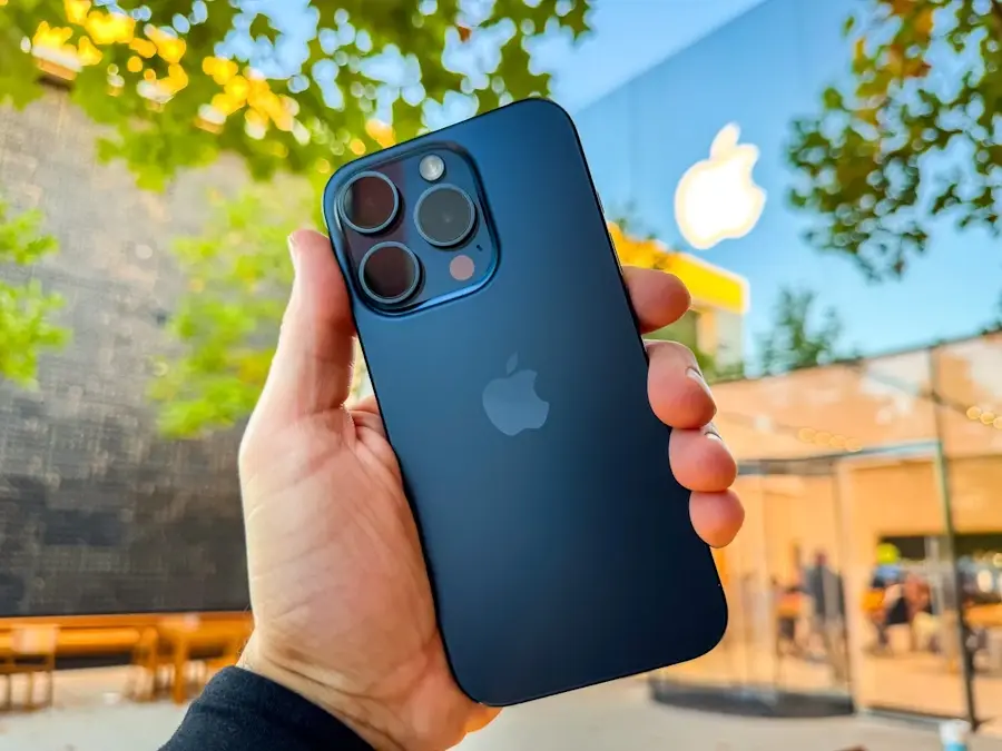 iphone 15 pro max camera