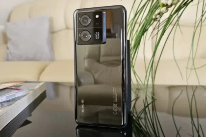 Xiaomi 13T Pro preto traseira