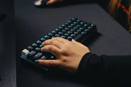 logitech pro x60 no brasil