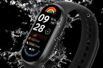 Imagem de divulgação da nova pulseira inteligente Xiaomi Smart Band 9