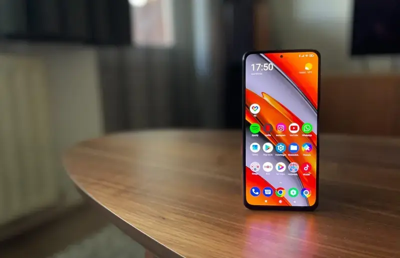 Poco F3 ainda vale a pena? A resposta é não; explicamos o motivo poco f3 não receberá novas atualizações da Xiaomi
