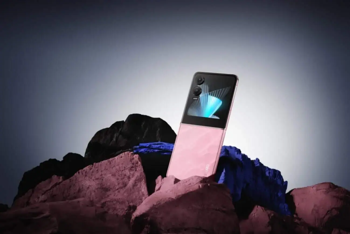 infinix zero flip